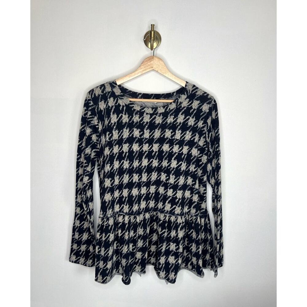 Entro Navy Houndstooth Peplum Long Sleeve